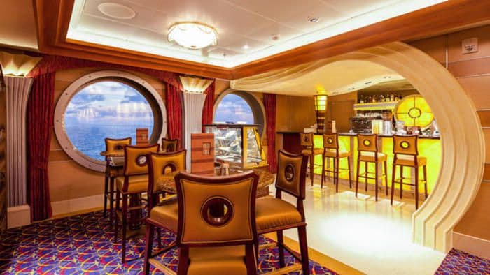 Disney Cruise Lines Disney Dream vista-cafe-00.jpg